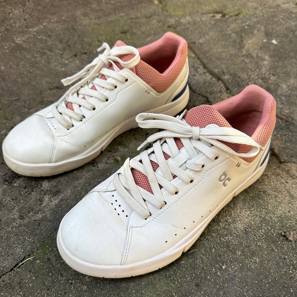 On Cloud The Roger Tennis Shoes